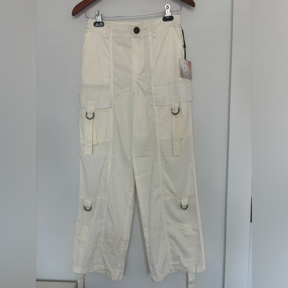 Happily Grey NWT Ivory Cargo Pants Sz 0